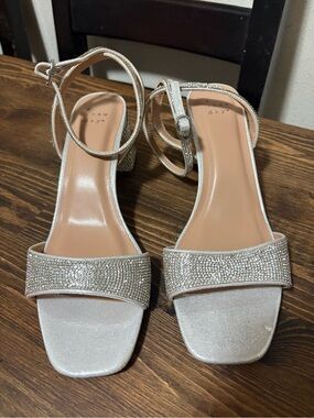 A New Day Sliver Rhinestone High Heel Ankle Strap Brand New Women’s 10